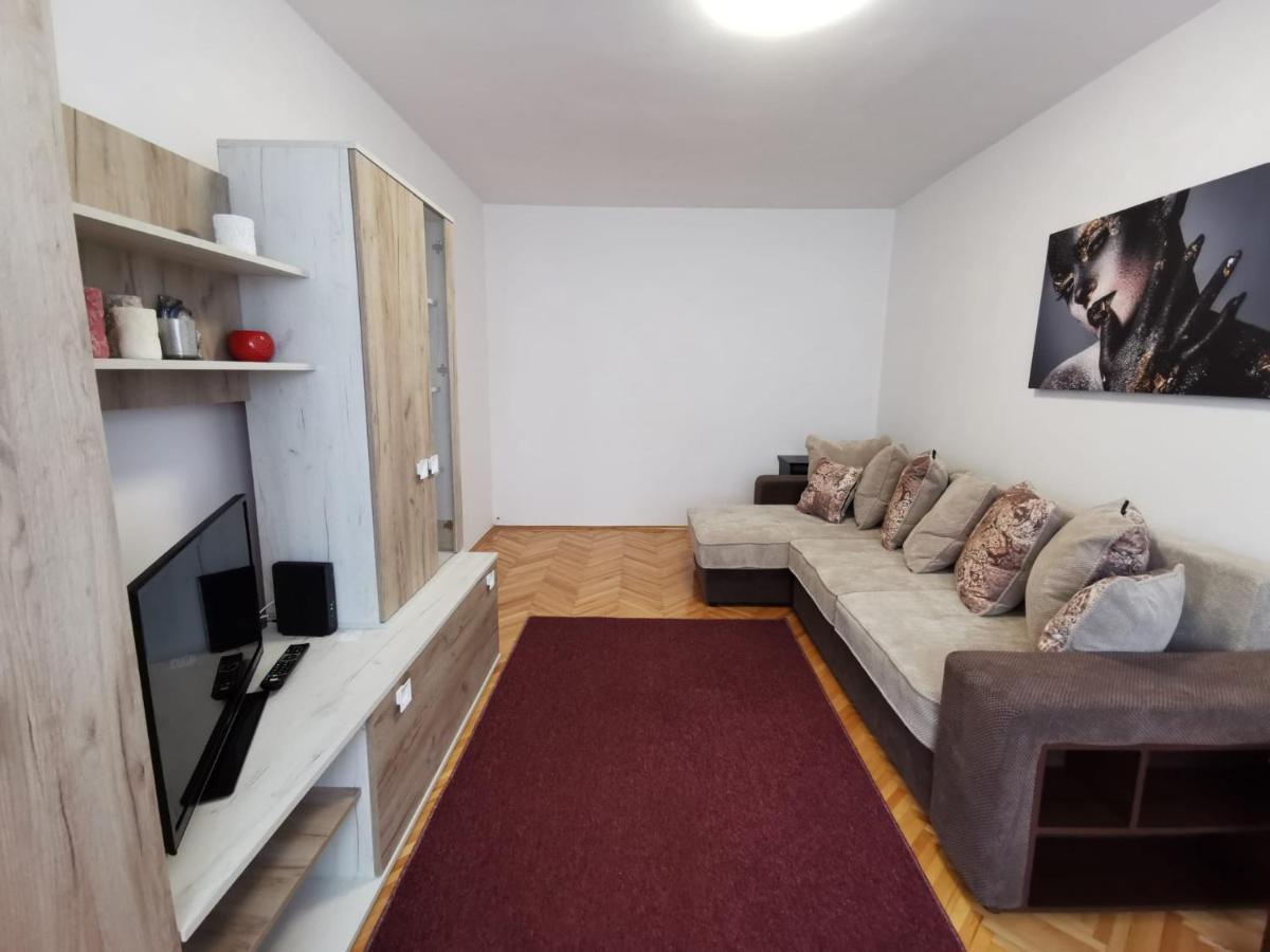 Apartament Carla-Maria Deva Exteriér fotografie