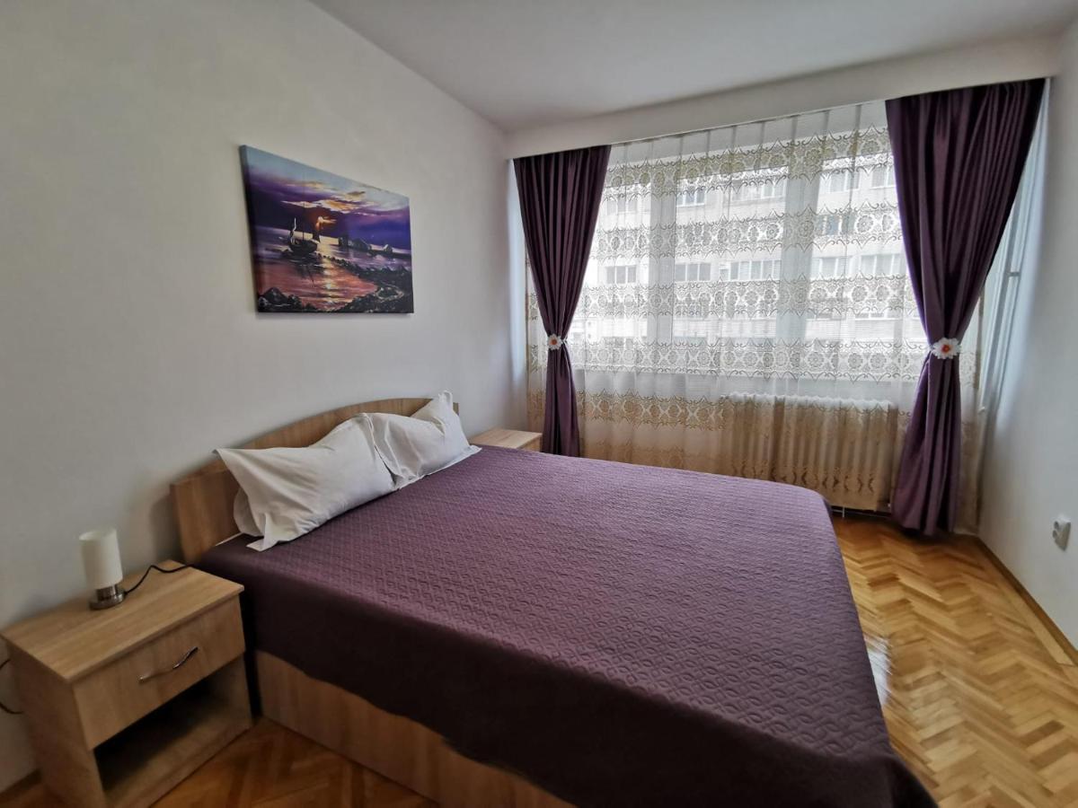 Apartament Carla-Maria Deva Exteriér fotografie